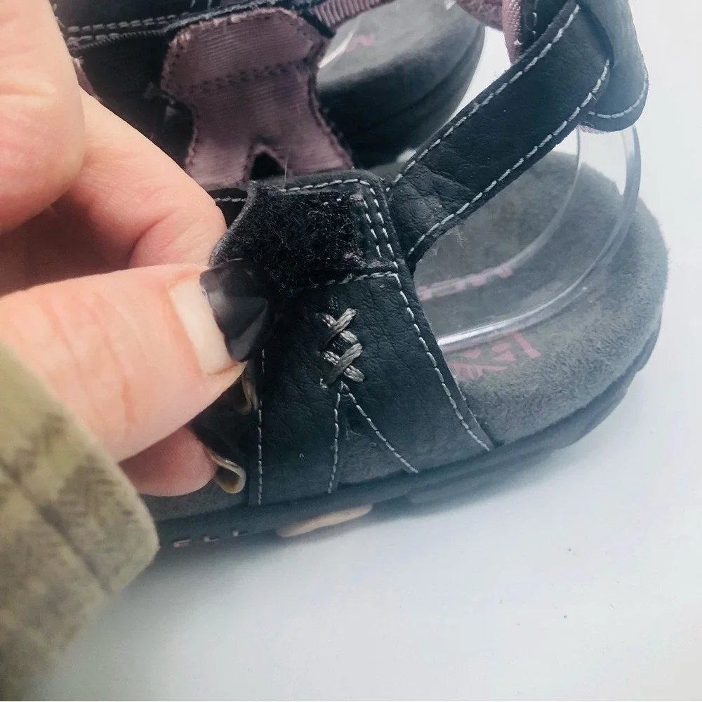 Merrell women's performance footwear‎ sandals, size 8